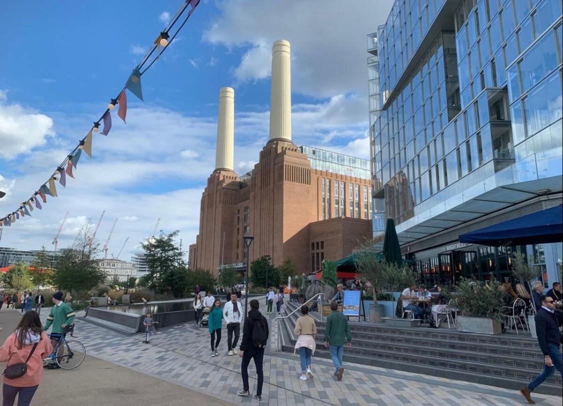 Central Location! Double Bedroom 2 Mins Walk From Battersea Power Underground Station! London Kültér fotó